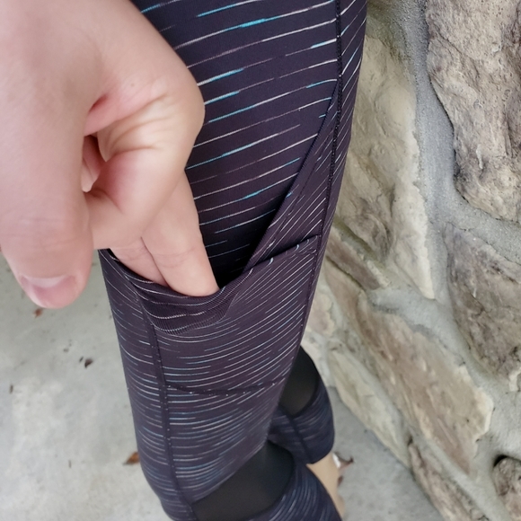 CALVIN KLEIN | Moisture Wicking Performance Workout Pants - Picture 5 of 10